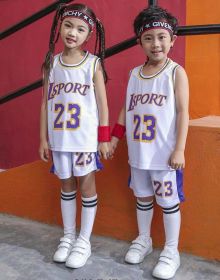 Kids Basketball Set Jerseys Short boys Girls   Youth Training Uniforms Child Sports Clothing maillot Two Pieces (Color: White, size: XXS)